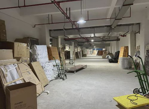 金华某小区内惊现加工厂，居民质疑规划合理性与金华口腔医院关联引发关注